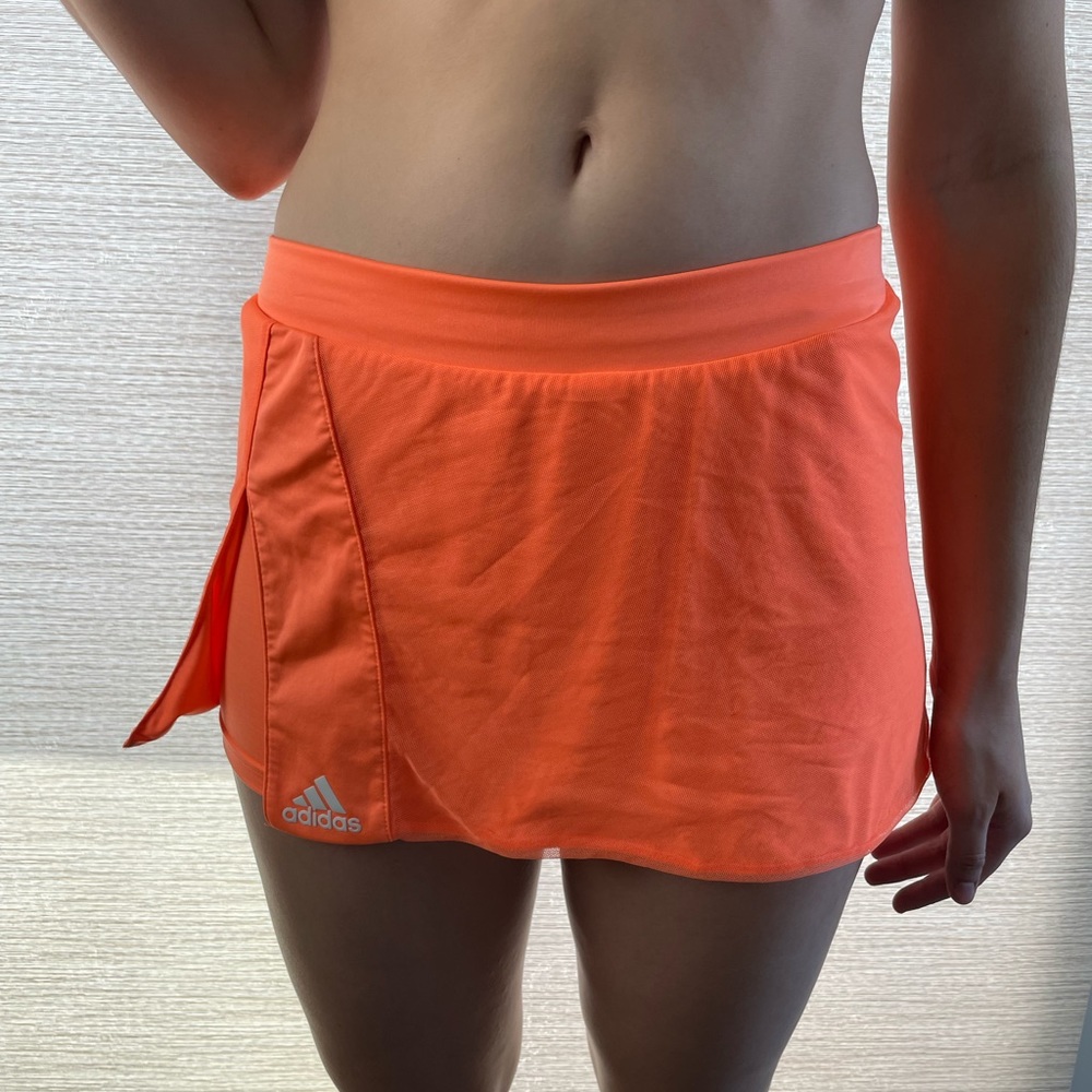 Adidas adizero tennis skort size small